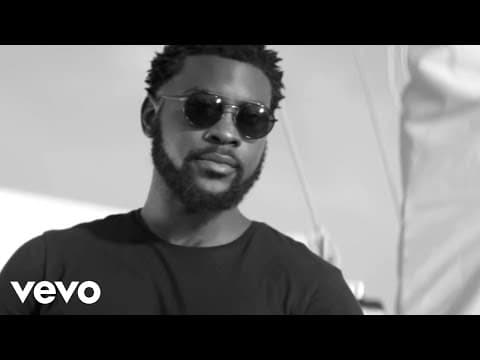 Thumbnail for Damso - Θ. Macarena (Clip Officiel)