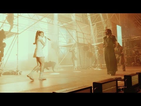 Thumbnail for DAMSO - Pa Pa Paw feat. SARAH SEY (Visualizer)